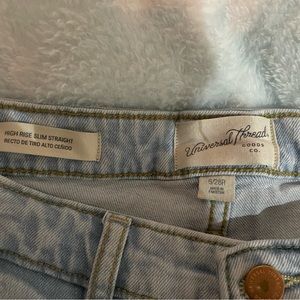 Universal Thread Jeans/ High Rise Slim Straight👖